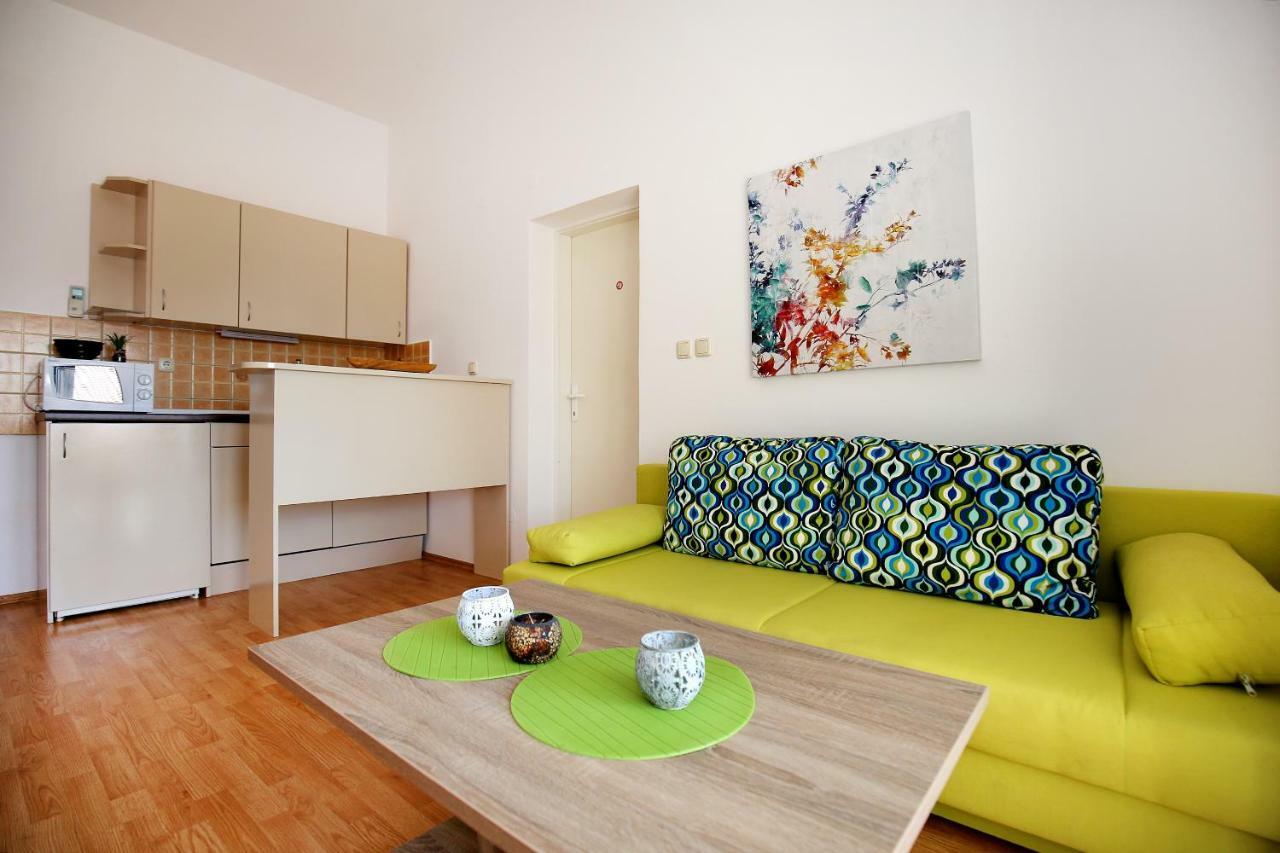 Micic Apartament *